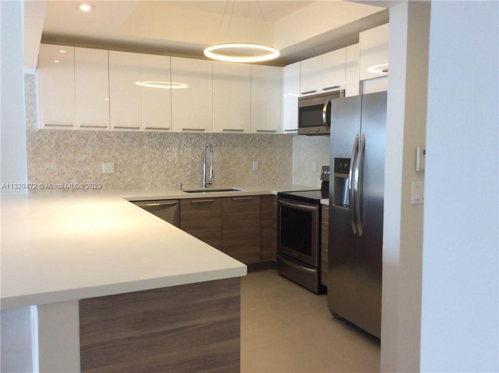 2801 183rd St - Photo 1