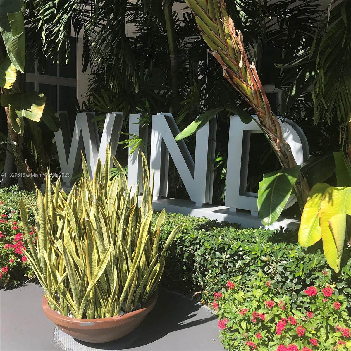 350 Miami Ave - Photo 1
