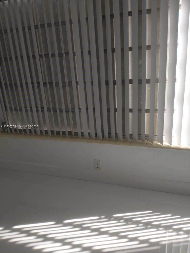 11286 169th St - Photo 1