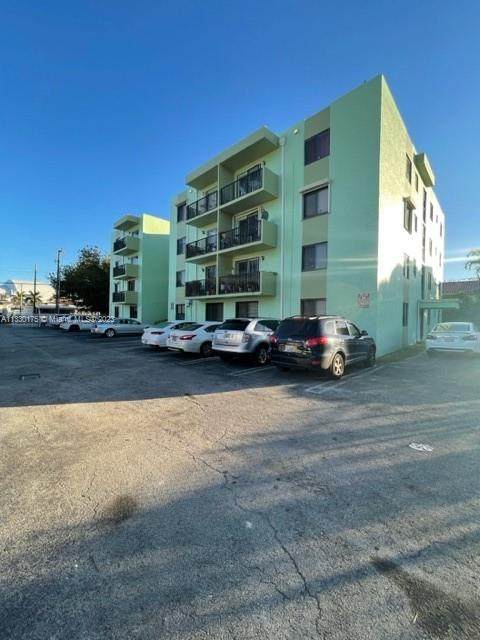 1530 2nd St - Photo 1