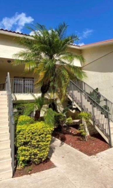 1442 Lake Crystal Dr - Photo 1