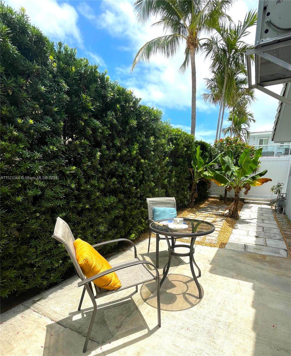 https://bt-photos.global.ssl.fastly.net/miami/1280_boomver_1_A11523344-2.jpg