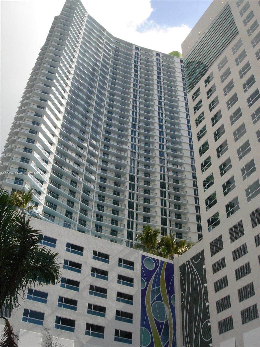 https://bt-photos.global.ssl.fastly.net/miami/orig_boomver_1_A11524726-2.jpg