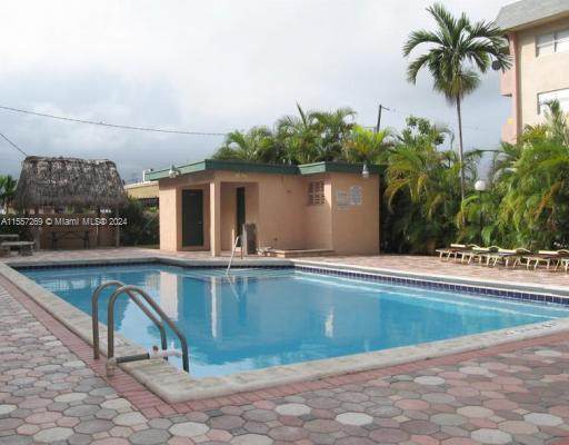 https://bt-photos.global.ssl.fastly.net/miami/orig_boomver_1_A11557269-2.jpg