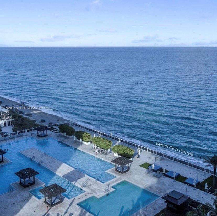 1830 Ocean Dr - Photo 1