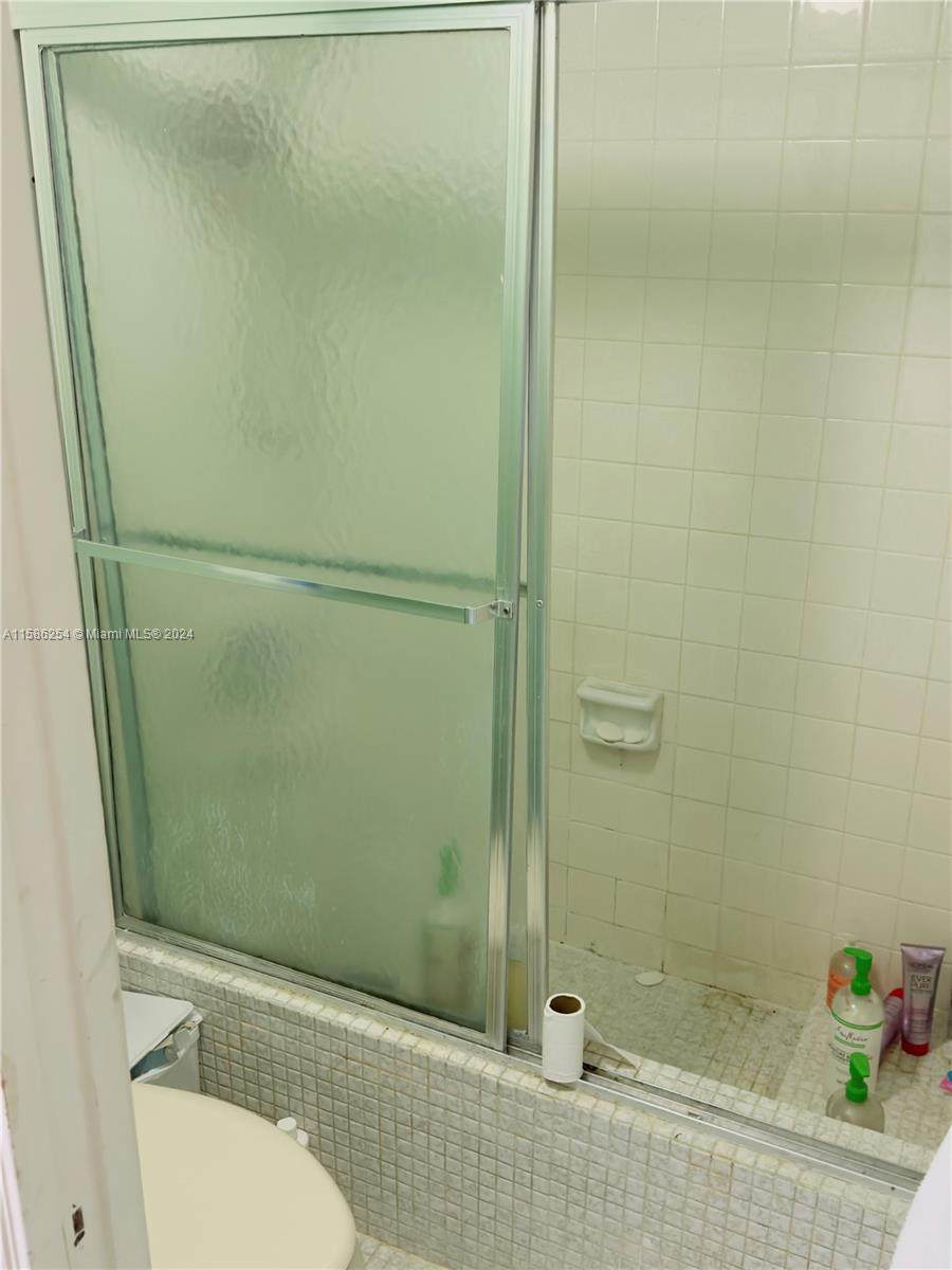 https://bt-photos.global.ssl.fastly.net/miami/1280_boomver_1_A11586254-2.jpg