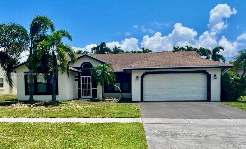 434 Country Club Blvd - Photo 1