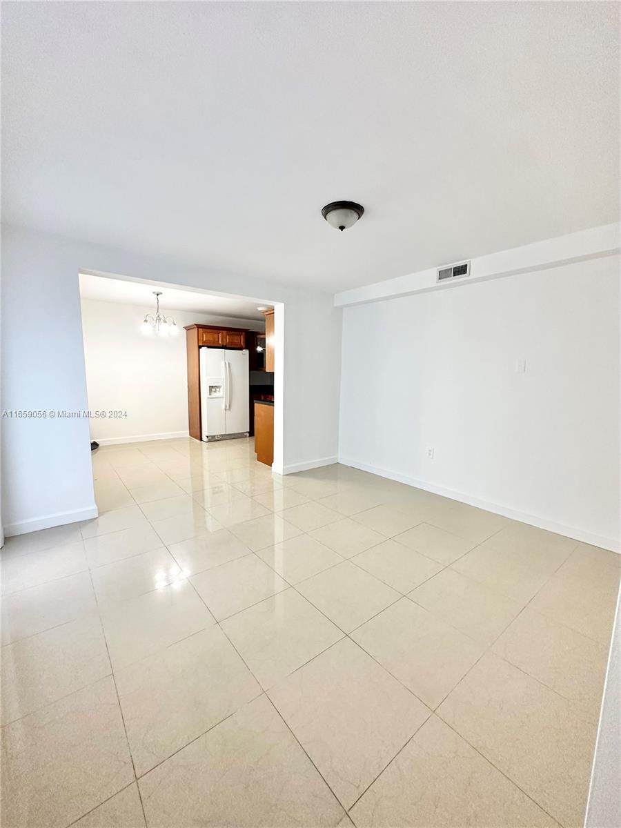 https://bt-photos.global.ssl.fastly.net/miami/1280_boomver_1_A11659056-2.jpg