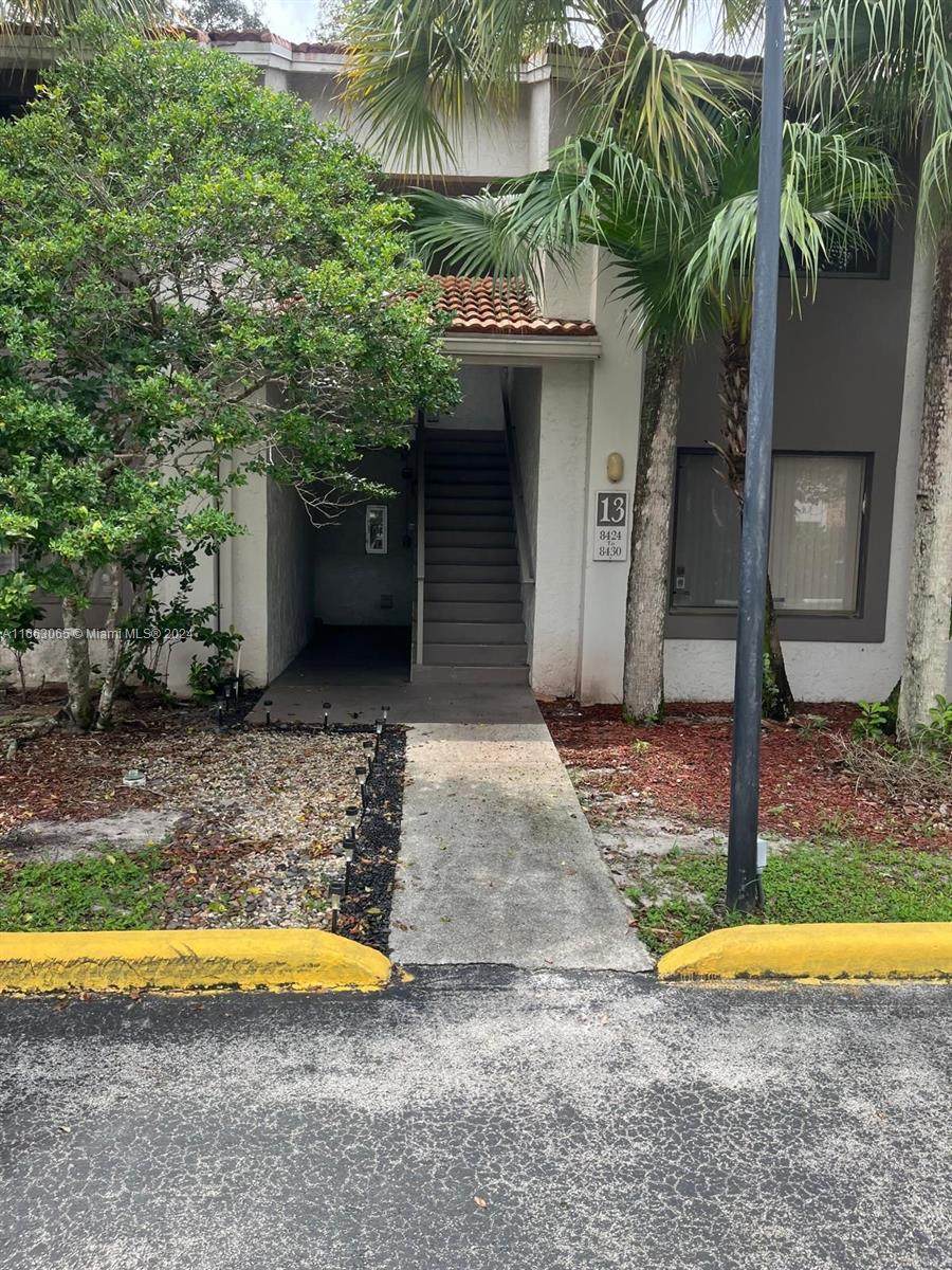 https://bt-photos.global.ssl.fastly.net/miami/1280_boomver_1_A11663065-2.jpg