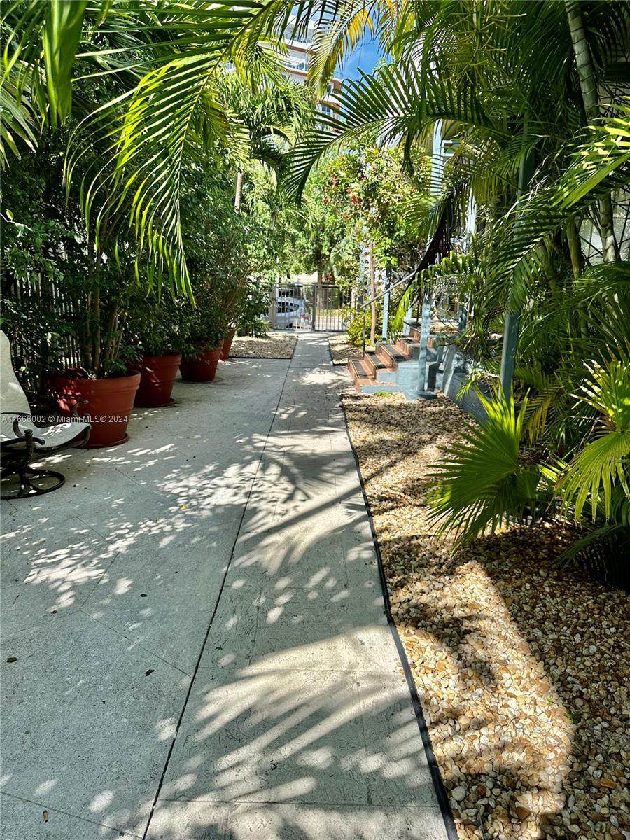 6805 Abbott Ave - Photo 1