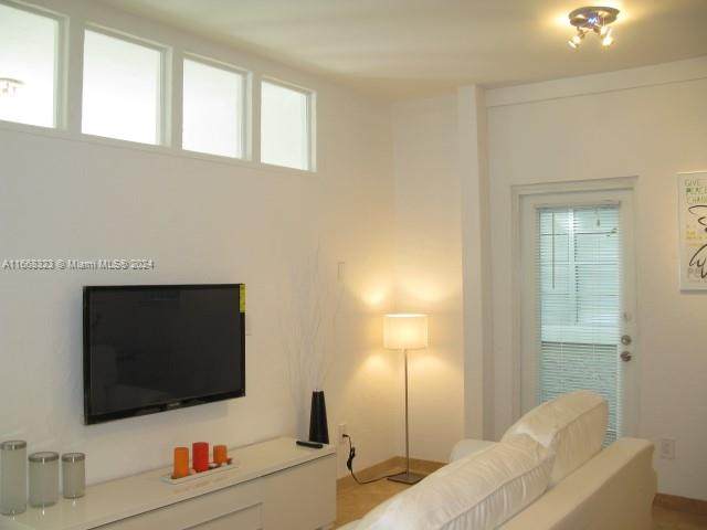 1218 Drexel Ave - Photo 1