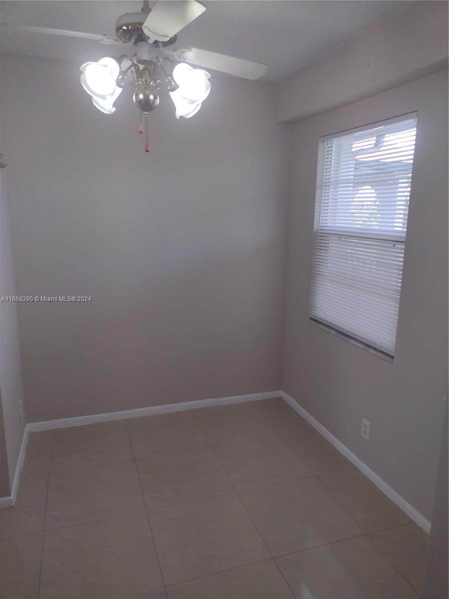 https://bt-photos.global.ssl.fastly.net/miami/orig_boomver_2_A11668390-2.jpg