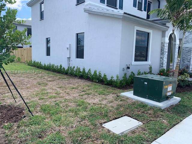 https://bt-photos.global.ssl.fastly.net/miami/1280_boomver_1_A11668823-2.jpg