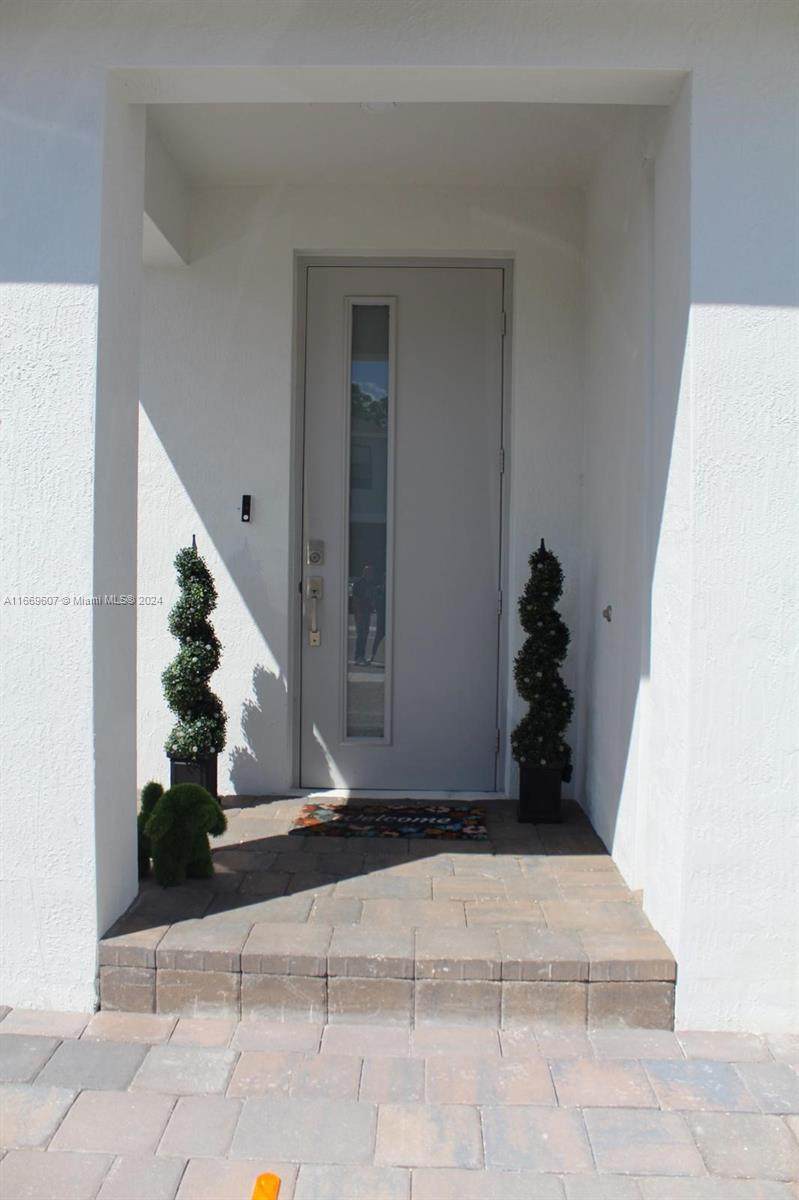 12953 265th Ter - Photo 1