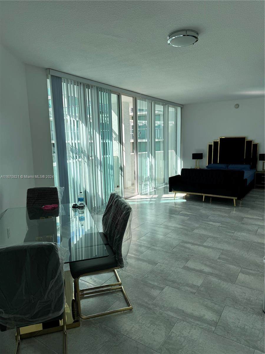 https://bt-photos.global.ssl.fastly.net/miami/orig_boomver_1_A11670821-2.jpg
