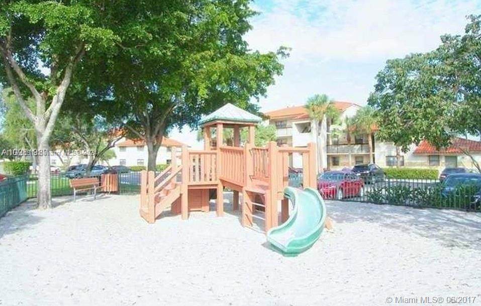 https://bt-photos.global.ssl.fastly.net/miami/orig_boomver_2_A11671191-2.jpg