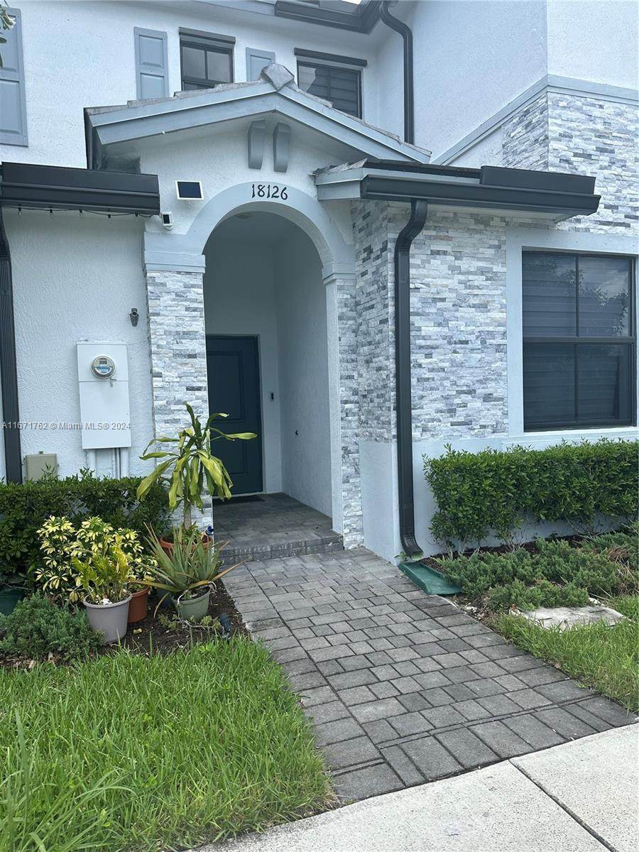 18126 148th Rd - Photo 1