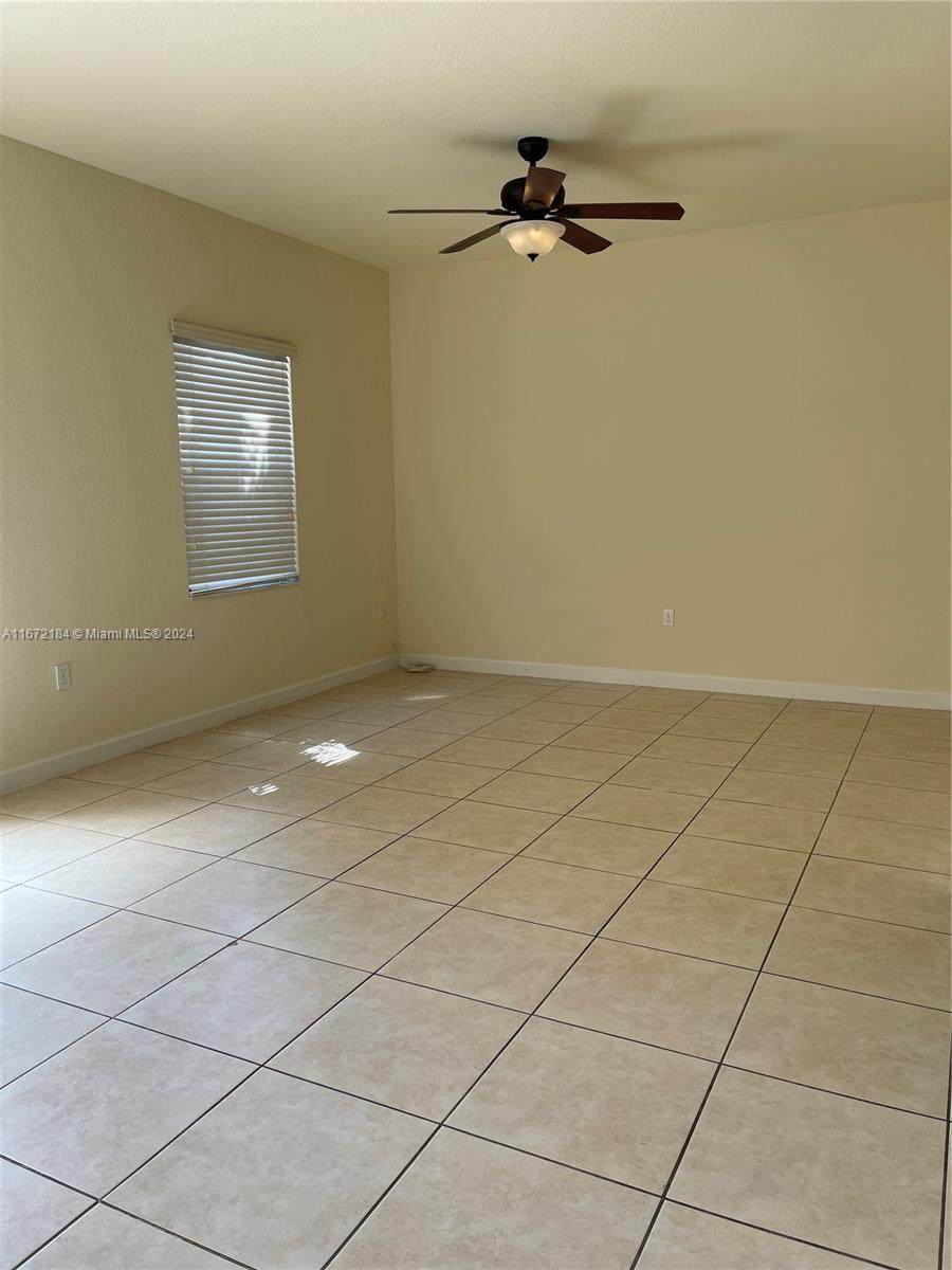 https://bt-photos.global.ssl.fastly.net/miami/orig_boomver_1_A11672184-2.jpg