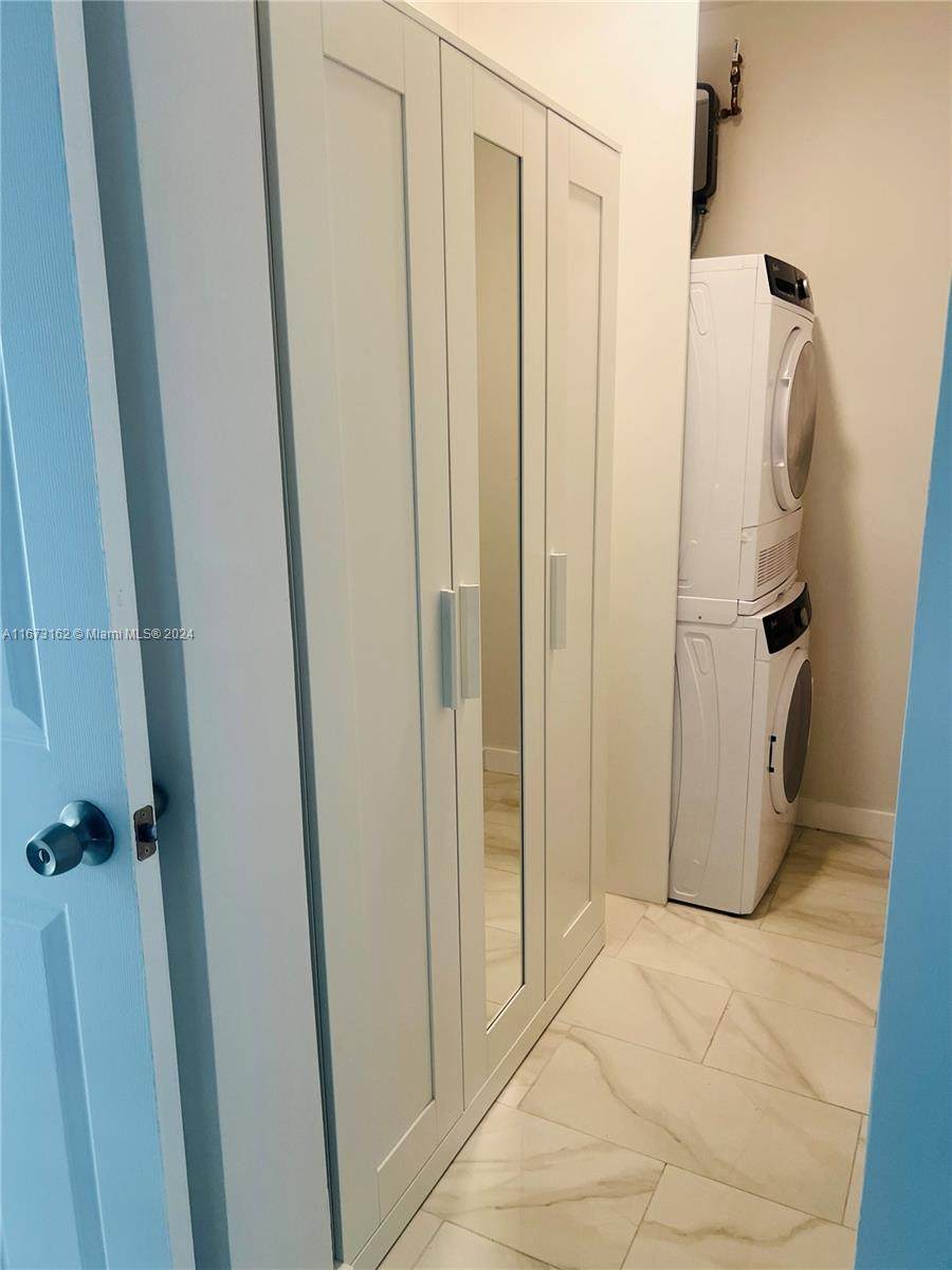 https://bt-photos.global.ssl.fastly.net/miami/1280_boomver_1_A11673162-2.jpg