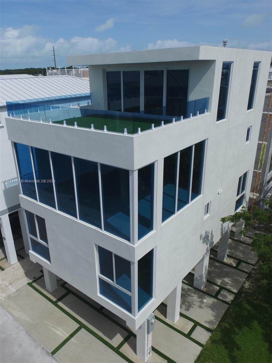 94825 Overseas Hwy 253 - Photo 1