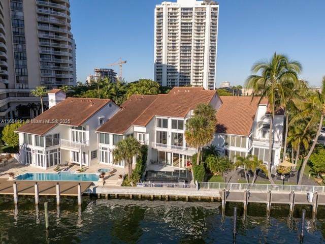 https://bt-photos.global.ssl.fastly.net/miami/orig_boomver_1_A11684191-2.jpg