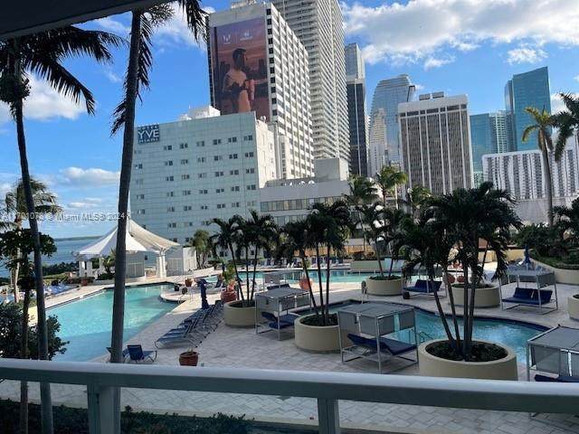 https://bt-photos.global.ssl.fastly.net/miami/orig_boomver_1_A11701078-2.jpg