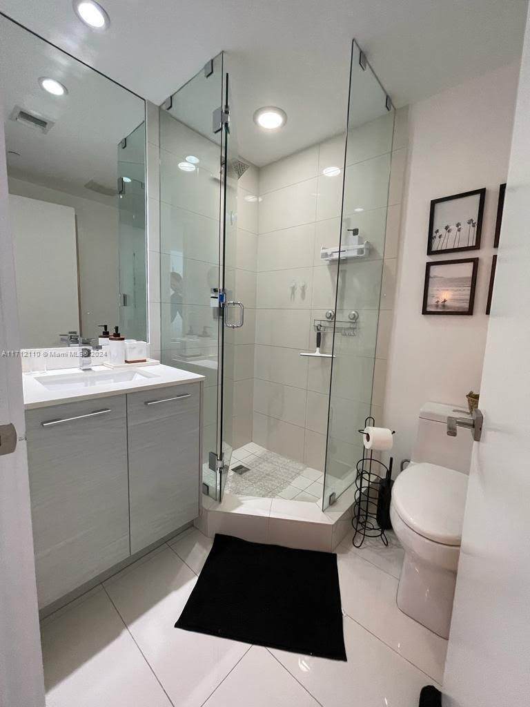 https://bt-photos.global.ssl.fastly.net/miami/orig_boomver_1_A11712110-2.jpg