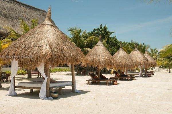 https://bt-photos.global.ssl.fastly.net/miami/orig_boomver_1_A11713650-2.jpg