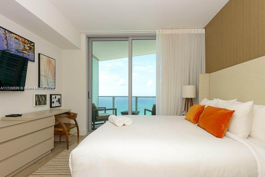 4111 Ocean Dr - Photo 1