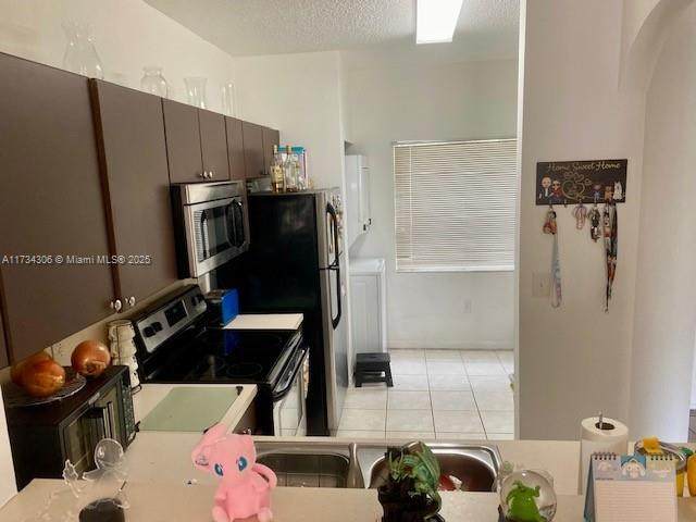 2334 23rd Ter - Photo 1