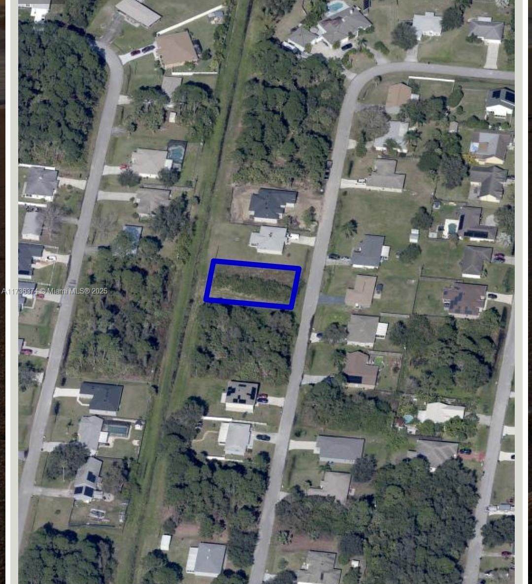 704 Gerhard Ave Sw - Photo 1