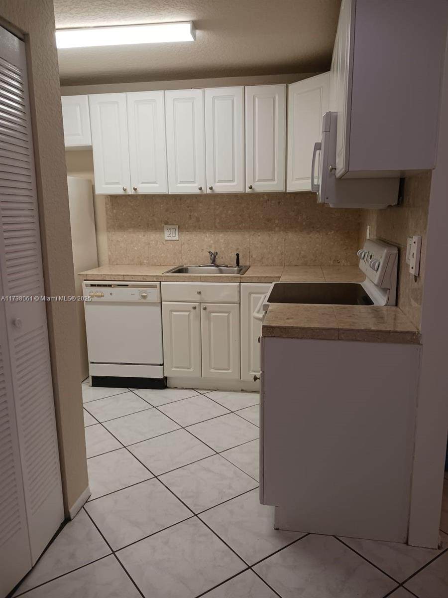 https://bt-photos.global.ssl.fastly.net/miami/orig_boomver_1_A11738061-2.jpg
