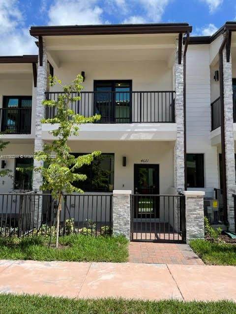 4621 83rd Path - Photo 1