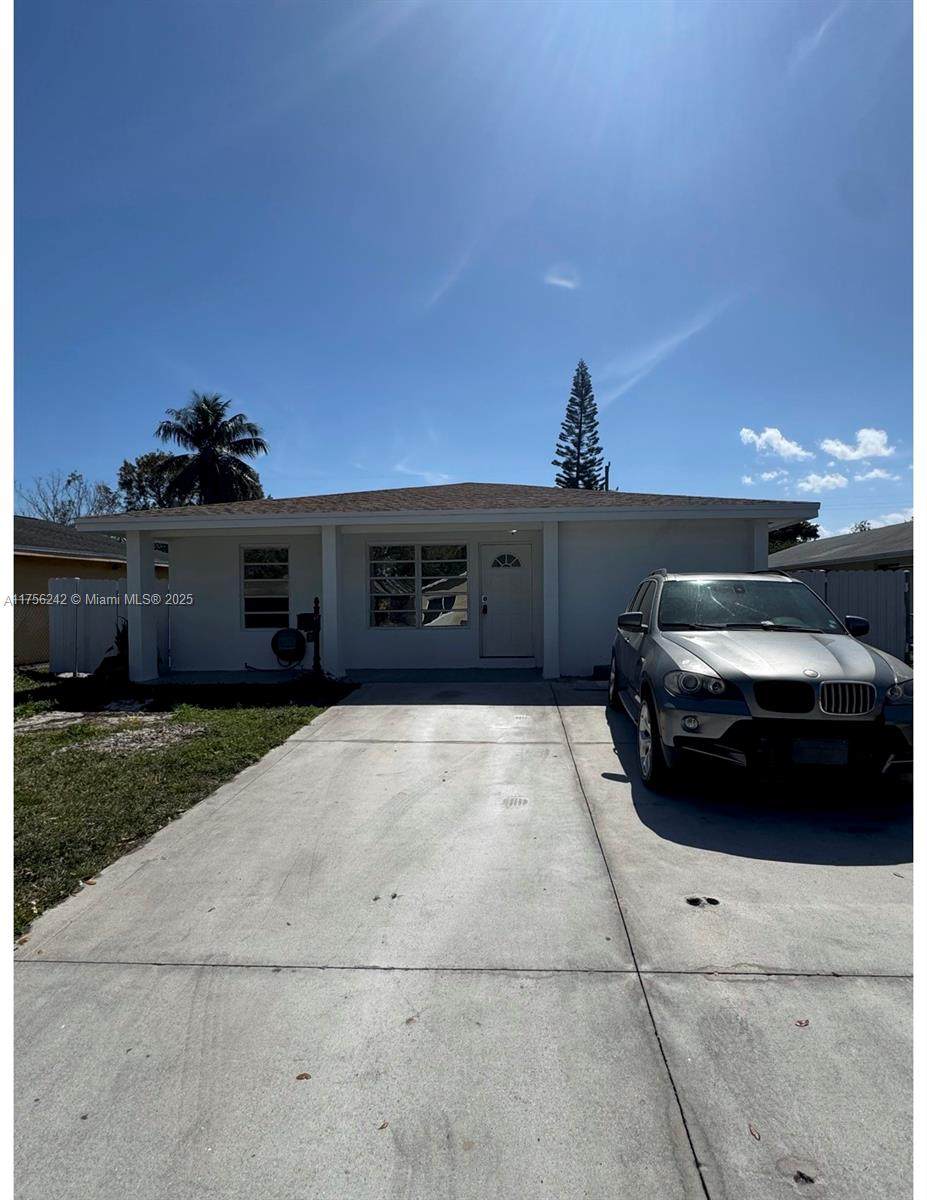 2318 Scott St - Photo 1