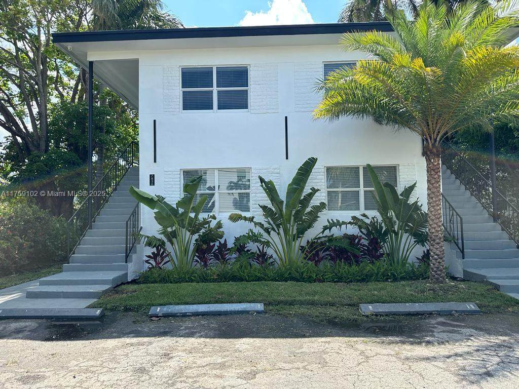 7836 Bayshore Ct - Photo 1