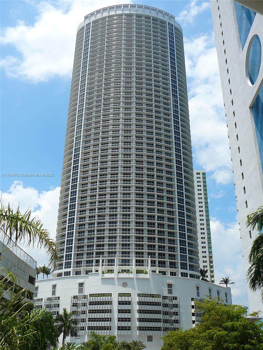 1750 Bayshore Dr - Photo 1