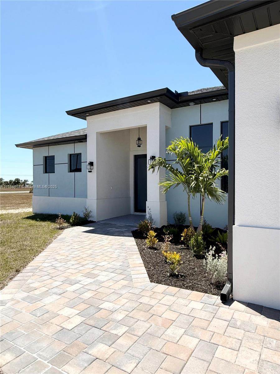 4210 Ne 14Th Avenue - Photo 1