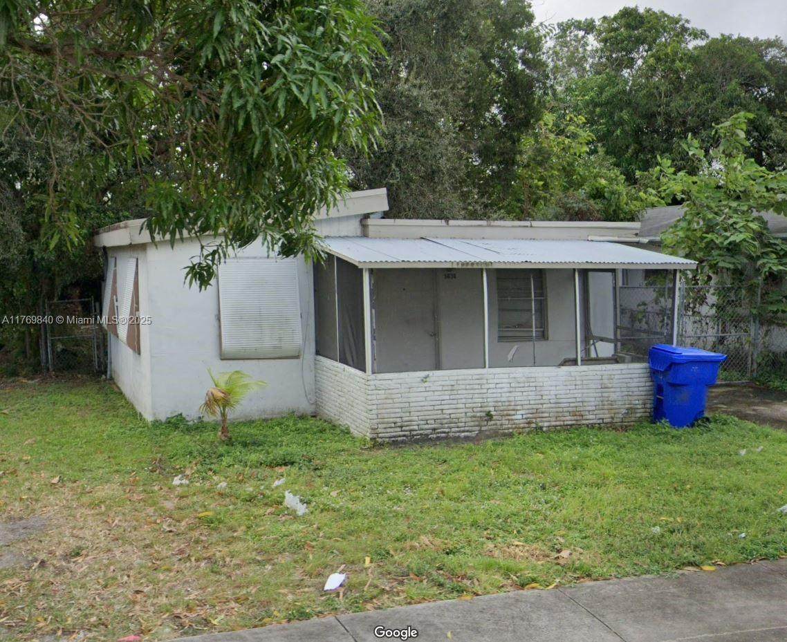5636 Arthur St - Photo 1