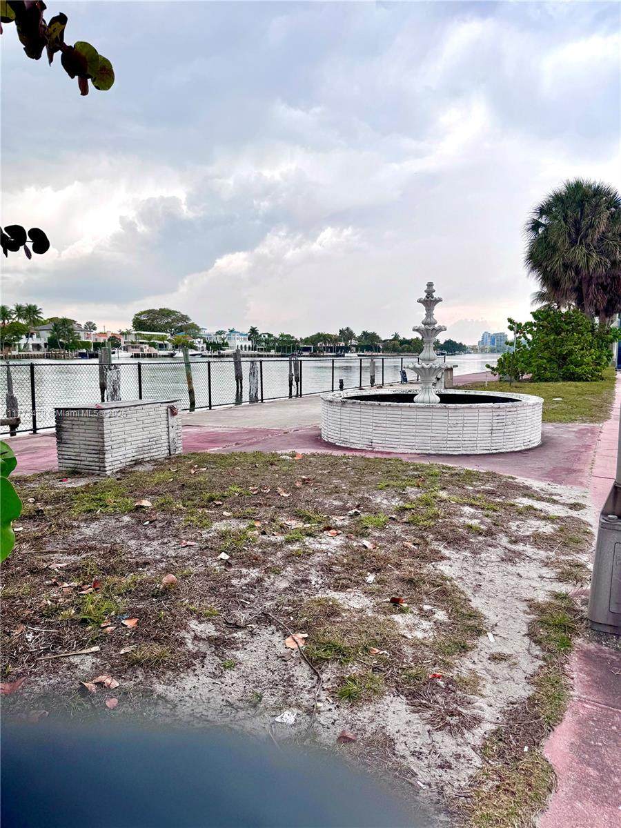5255 Collins Ave Boat Slip E - Photo 1
