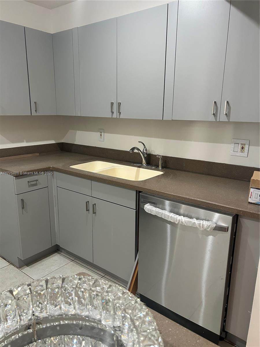 11511 10th St - Photo 1