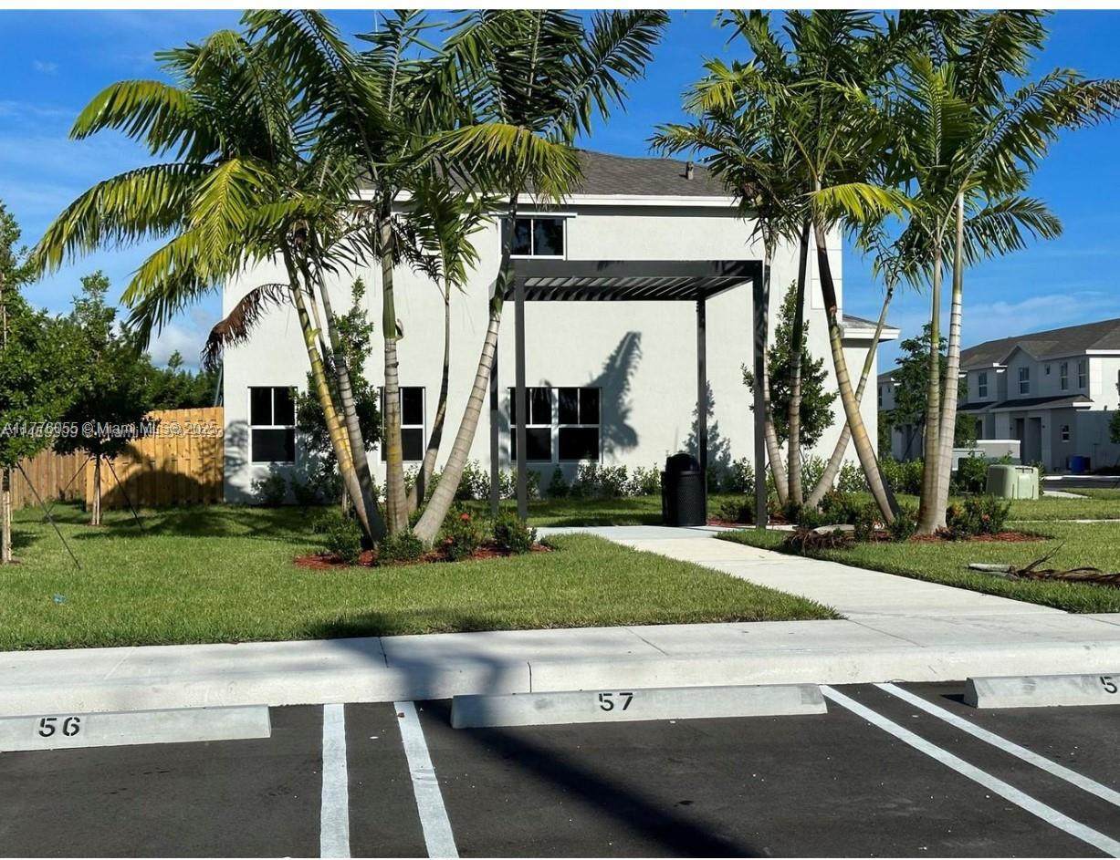 305 1st Dr - Photo 1