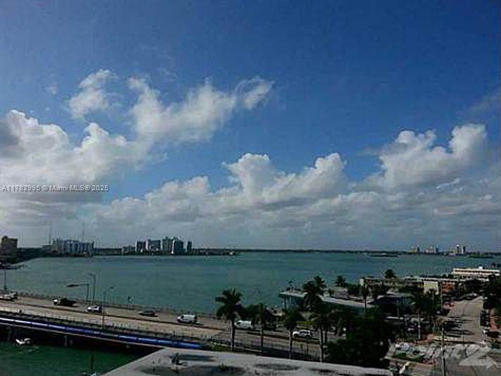 2016 Bay Dr - Photo 1