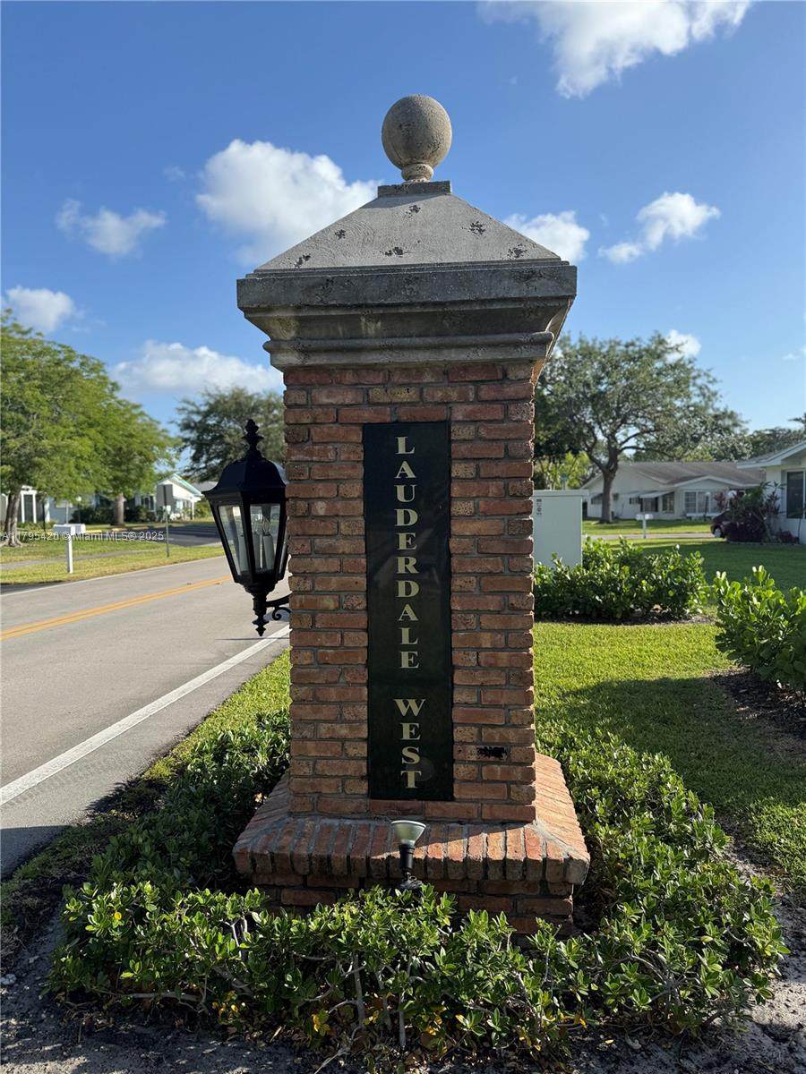 1250 85th Ave - Photo 1