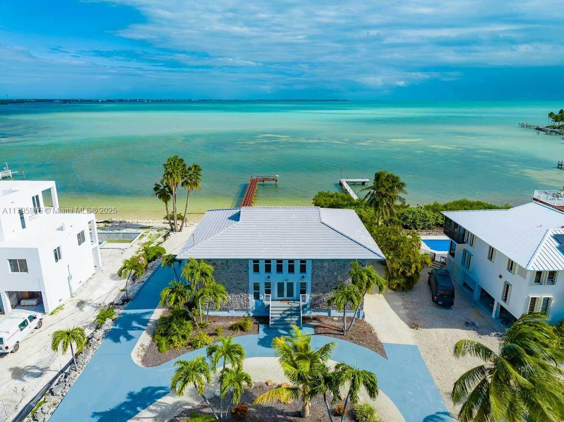 https://bt-photos.global.ssl.fastly.net/miami/orig_boomver_1_A11795916-2.jpg