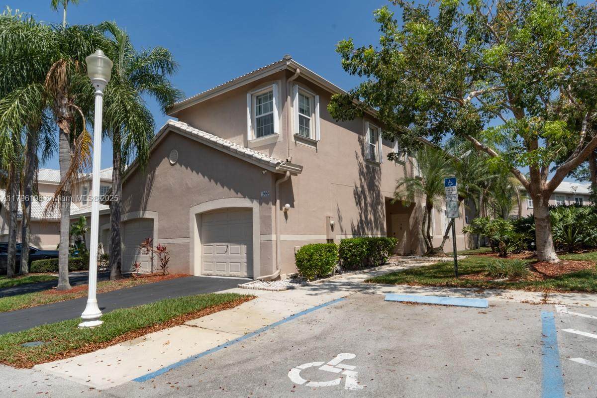 1999 Madeira Dr - Photo 1