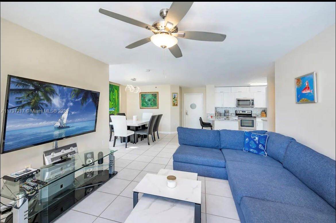 https://bt-photos.global.ssl.fastly.net/miami/orig_boomver_1_A11797217-2.jpg