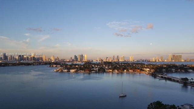 https://bt-photos.global.ssl.fastly.net/miami/orig_boomver_1_A11803668-2.jpg