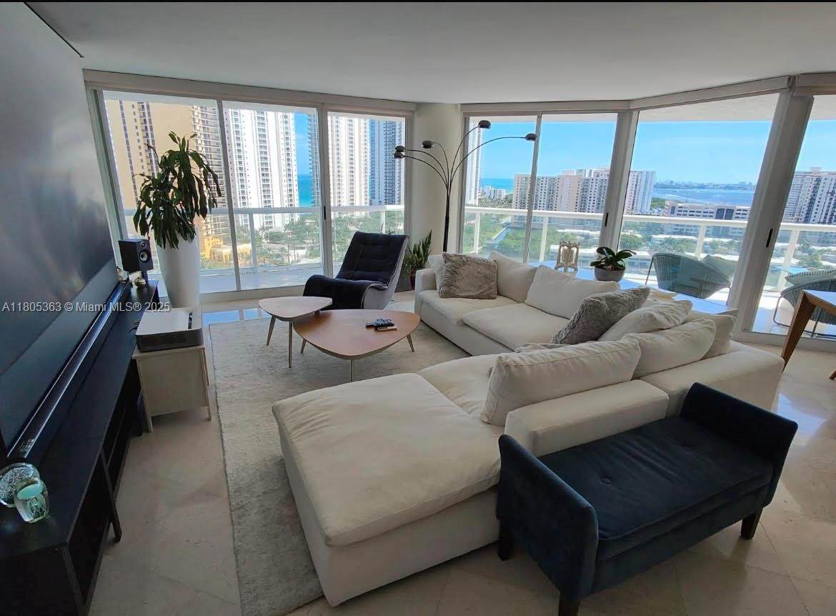 https://bt-photos.global.ssl.fastly.net/miami/orig_boomver_1_A11805363-2.jpg