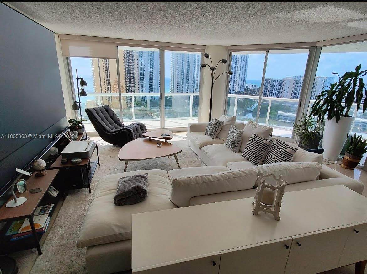 https://bt-photos.global.ssl.fastly.net/miami/orig_boomver_1_A11805363-2.jpg