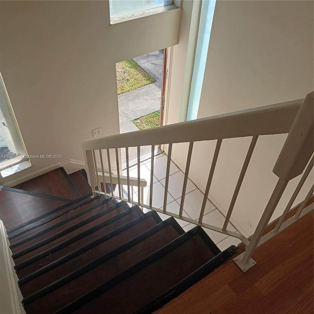 5906 21st St - Photo 1